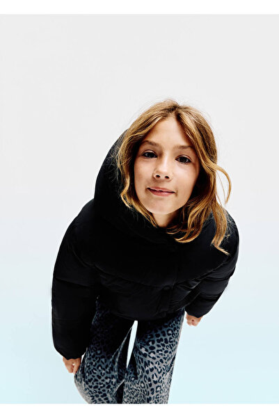 MANGO Kids Kapüşonlu kapitone anorak