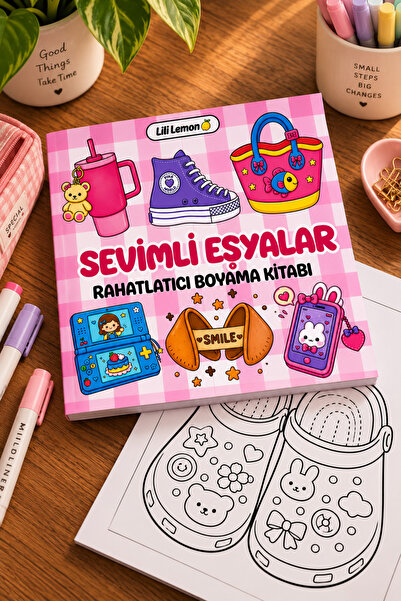 Sevimli Eşyalar Boyama Kitabı , Coloring Book / Çocuklar ve Yetişkinler İçin Aktivite Kitabı / Rahatlatıcı Cozy Boyama / Hobi ve Stres Giderici / Marker Kaleme Uygun / 40 Boyama Sayfası