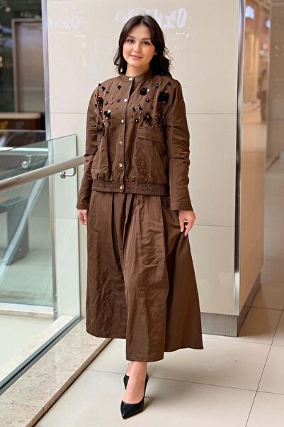Ghisa Stone Sequin Embroidered Snap Fastener Jacket Skirt Set