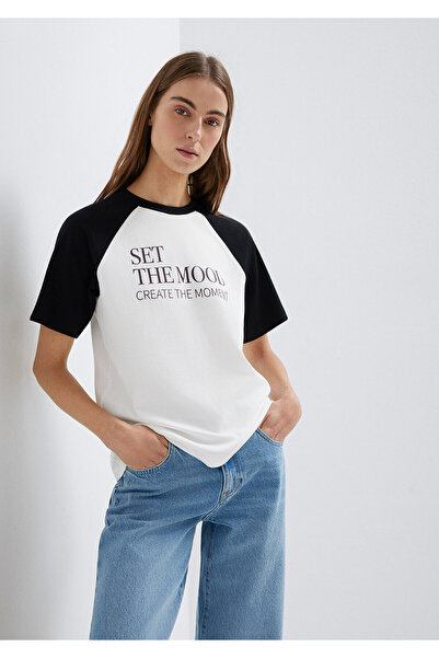 Mavi Bedrucktes Ecru-T-Shirt mit normaler Passform 1613844-70057