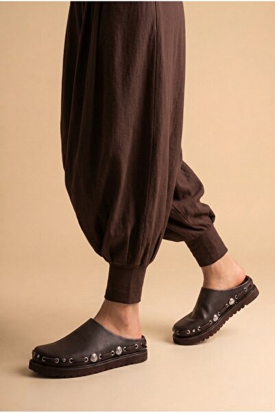 walviss Guvulo Women's Genuine Leather Laceless Black Sabo Slippers