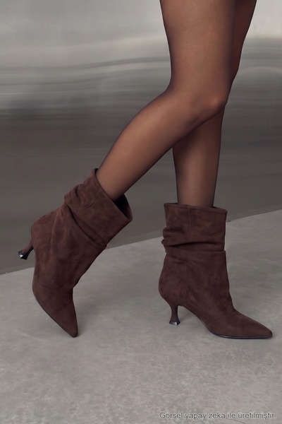 Capone Outfitters Trixi Pointed Toe Suede Look Women's Boots
