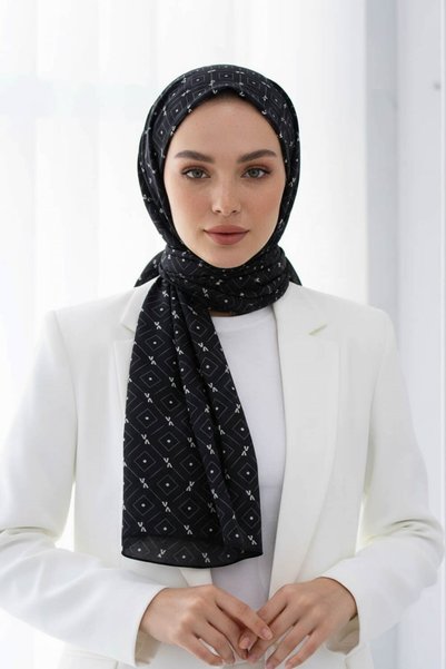 Vissona KREP GEOMETRİK DESENLİ SİYAH RENKLİ 75X195 KIRIŞMAZ ŞAL