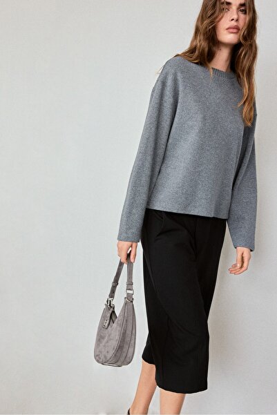 Stradivarius Bisiklet yaka triko t-shirt