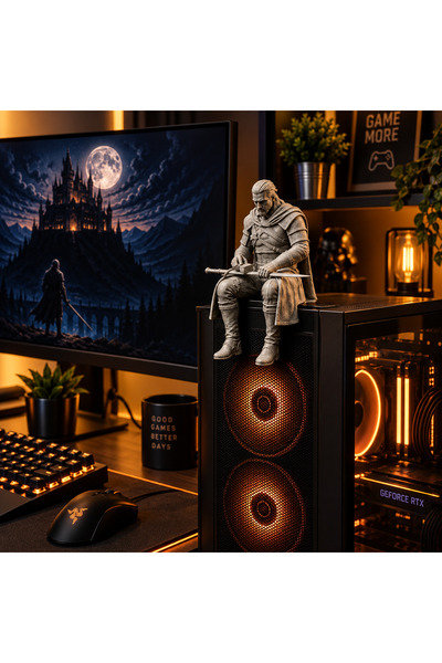 Figyfun PC Kasa Üstü Dekoratif Figürü – Oyuncu Masaüstü Aksesuarı