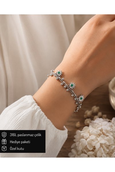 HER ŞEY NOTA www.herseynota.com Green Detailed Double Chain Ball Dangle 316L ...