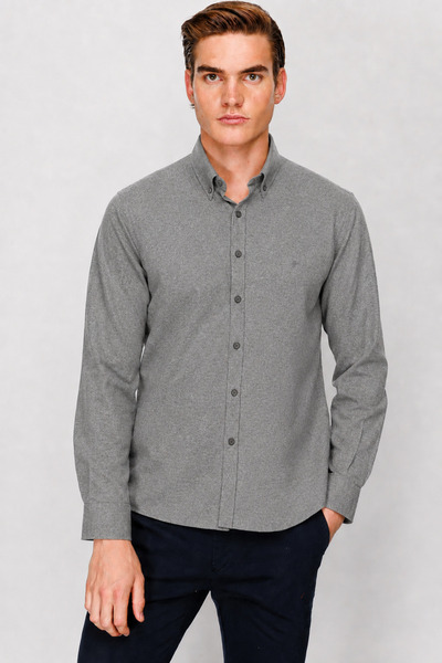 İgs Men's gray dynamic fit button-down collar 100% cotton long sleeve shirt