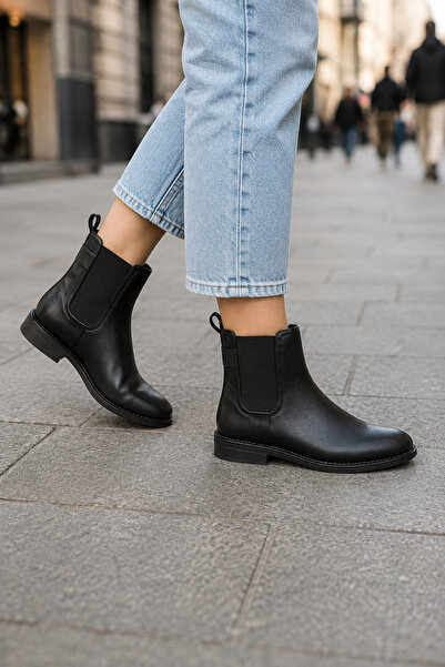 MT Women's Black Genuine Leather Elastic Chelsea Boots
