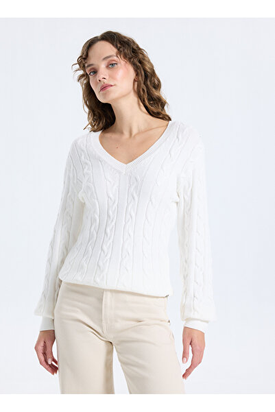 JEEP Women's Ecru V Neck Basic Cable Knit Sweater J5WL-KZK7129