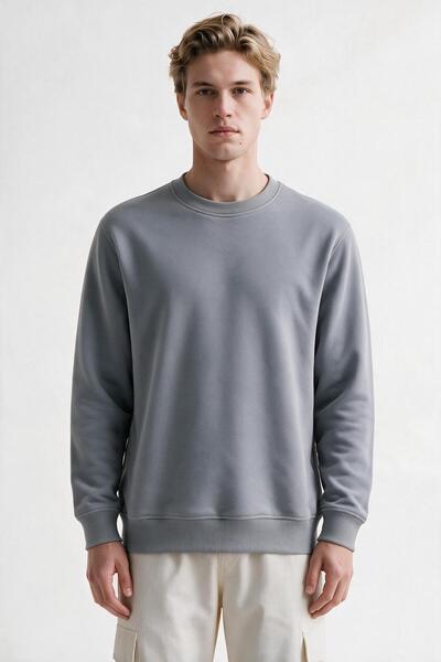 VESTRO 3 Thread Gray Men's Crew Neck Casual Sweatshirt