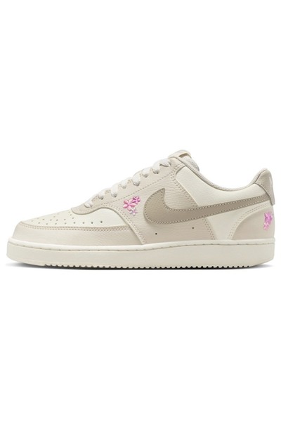 Nike Pantofi sport de damă COURT VISION LO SE