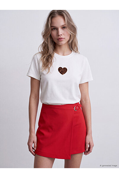 LC Waikiki Lcw Vision White Soft Touch Heart Printed Women's T-Shirt