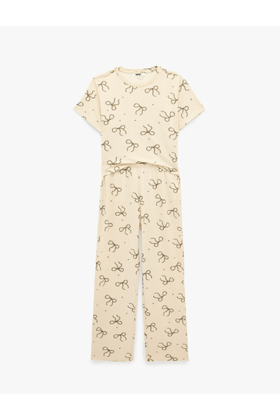 Koton Fiyonk Desenli Rahat Kesim Bisiklet Yaka Kısa Kollu Pijama Takımı