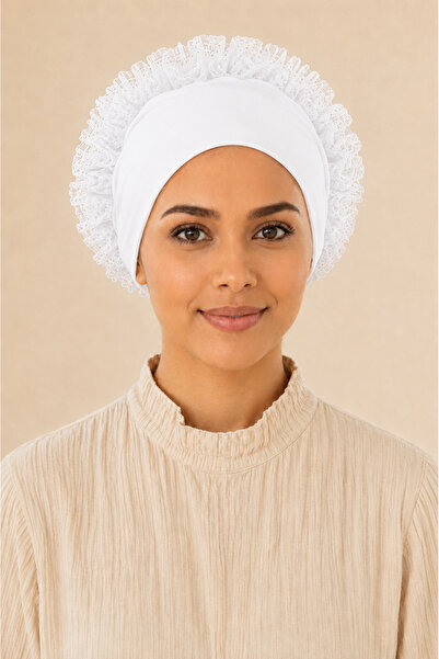 Sacce Scarves&Accessories Topuzlu Tesettür Bonesi %100 Pamuk Dantelli Hacimli Arkadan Bağlamalı Siyah Beyaz
