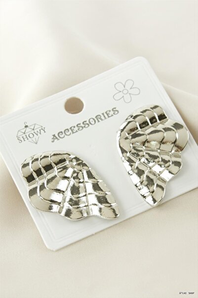 ZERO LAND Ilkestor Flower Metal Earrings (02446) Silver Color