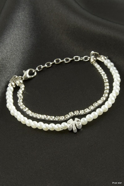ZERO LAND Ilkestor Clover Ribbon Stone Pearl Bracelet (05500) Silver Color