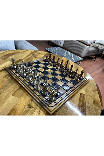 HAMLE MASİF CEVİZ METAL BAKIR SATRANÇ TAKIMI 40*40 CM