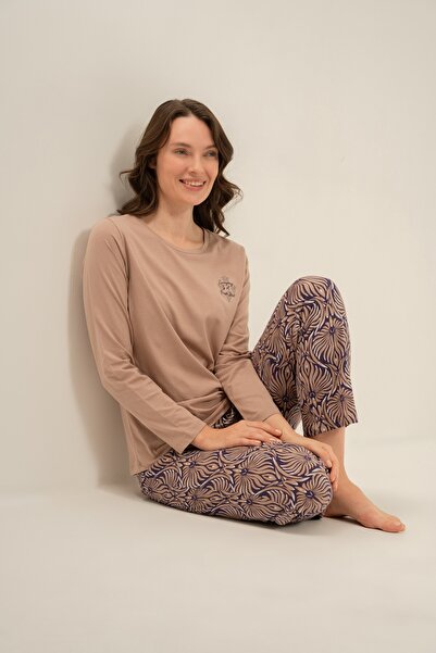 Arnetta Women's Dark Mink Pajama Set, Crew Neck, Pocket Detail, 50% Cotton 50...
