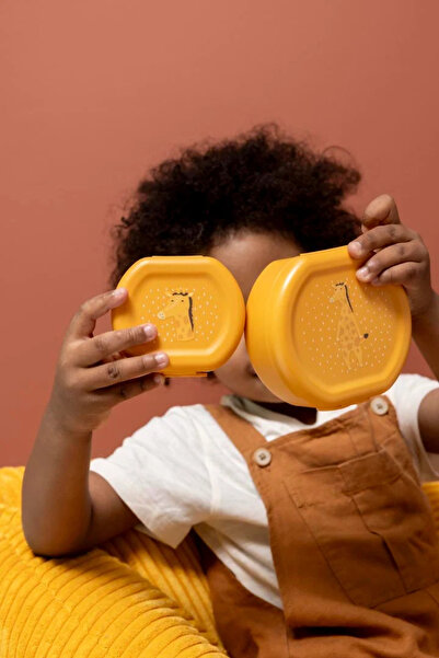 Trixie Unisex Child Mr. Giraffe 2-Piece Snack Box with Clips 06-200