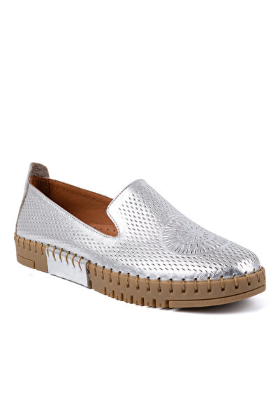 Beety 268 204 Women's Shoes