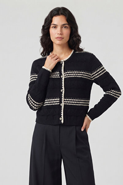 soft&basic Women Contrast Ruffle Trim Crop Knitwear Cardigan Geometric Patter...