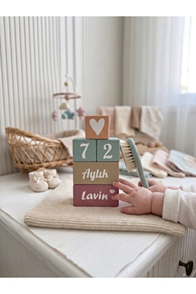 mogokids Kişiye Özel Bebek Anı Küpleri ve İsimli Bebek Tarağı Seti