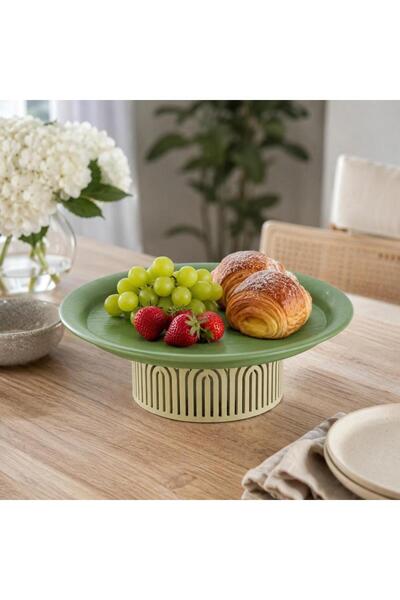 laverahome Round Plate with Embossed Base - Medium Size |