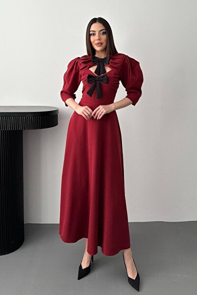 End Black Store Burgundy Front Low-Cut Long Dress with Bow Garnish
