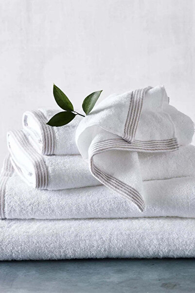 THE WHITE COMPANY Color Striped Border 100% Cotton Bath Towel - White, 70 X 1...
