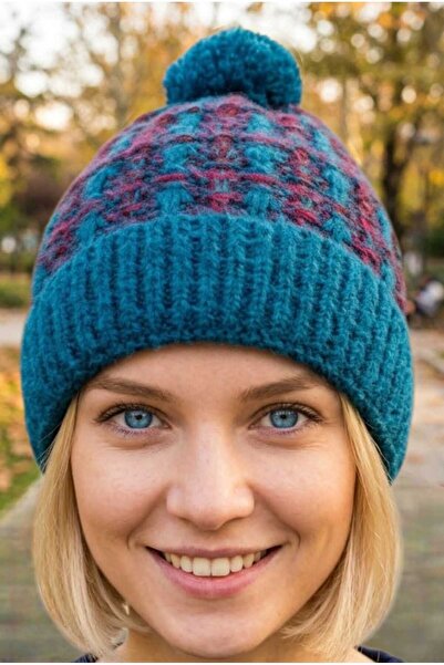 Mood Agenda Women's Patterned Pompom Knitted Winter Beanie