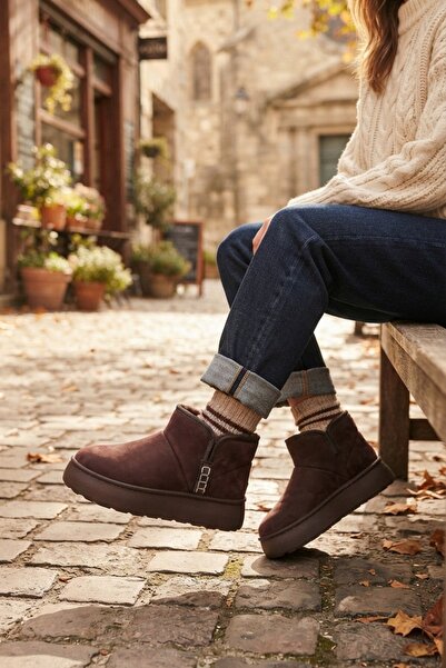 Evojean Brown Fur Lined Short Cold-Resistant Suede Women's Boots & Booties