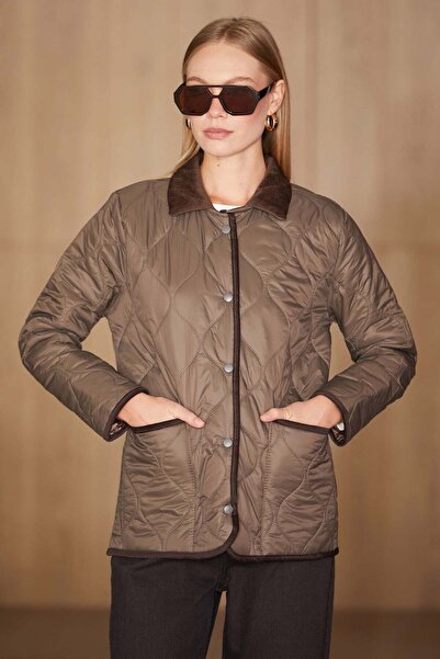Fulla Moda Waterway Patterned Velvet Detailed Quilted Coat