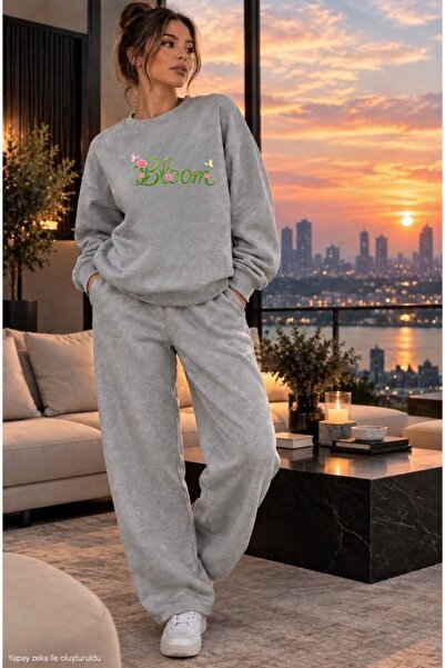 caddekombin Women's Bloom Floral Patterned Crew Neck Regular Fit Women's Trac...