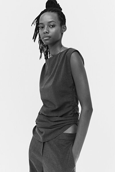 H&M Bağcık Detaylı ve Kayık Yakalı Üst