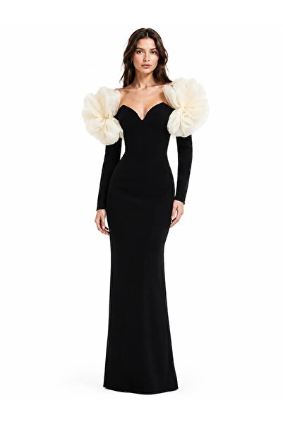 CHARMÉE Rochie lungă neagră elegantă cu volume albe pe umeri, Negru