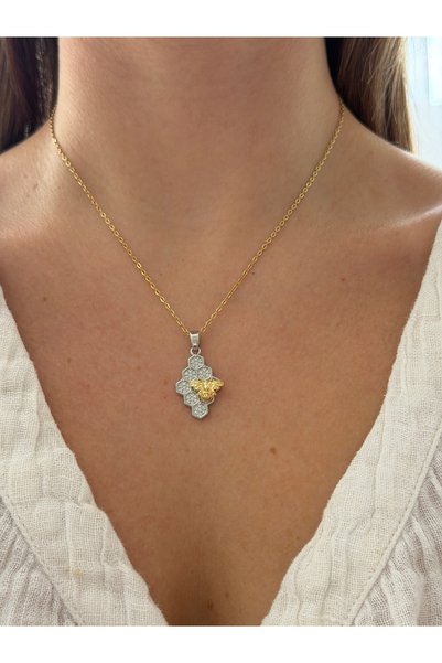 Pinery Jewels إصدار محدود - قلادة نسائية من الفولاذ المقاوم للصدأ بتصميم بسيط لا يتأثر بالصدأ