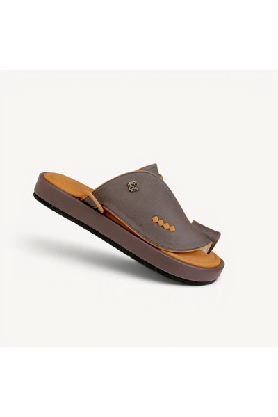 ShoeTypes حذاء شرقي وطني فاخر تصميم عصري بأرضية طبية مريحة - بني - Brown - 43