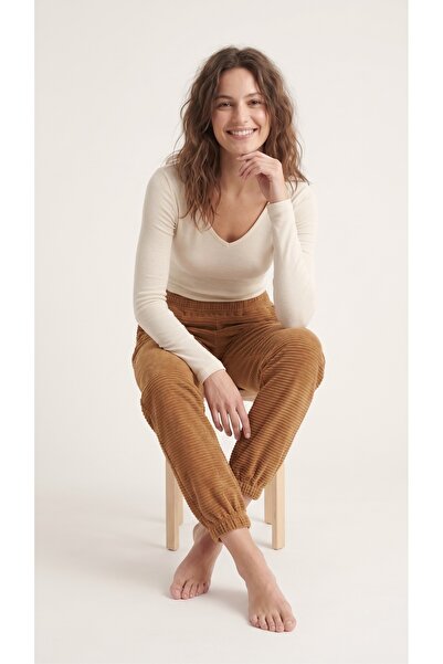 PANDO CASUAL WEAR Kadın Yüksek Bel Cepli Soft Kadife Lastikli Paça Eşofman Altı