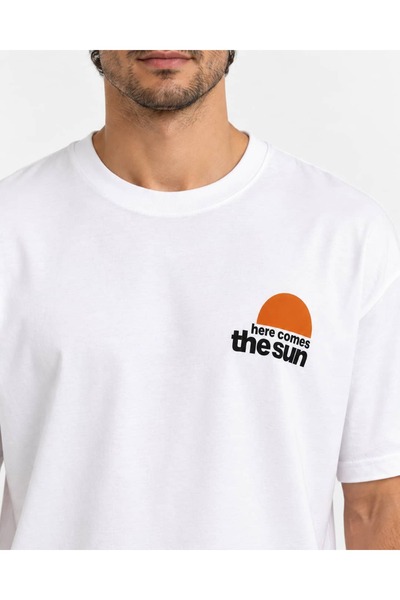 CANMODA White Oversize Here Comes the Sun Printed Men's T-Shirt