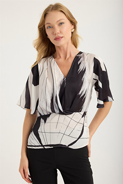 HomeStore Patterned V-Neck Short Sleeve Blouse