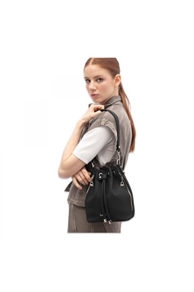 Benetton Bnt_1815 23X19X11 Kol Siyah Kadın Çanta