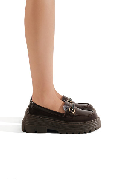 Tonny Black Γυναικεία παπούτσια casual από καφέ λουστρίνι με χοντρή σόλα και ...