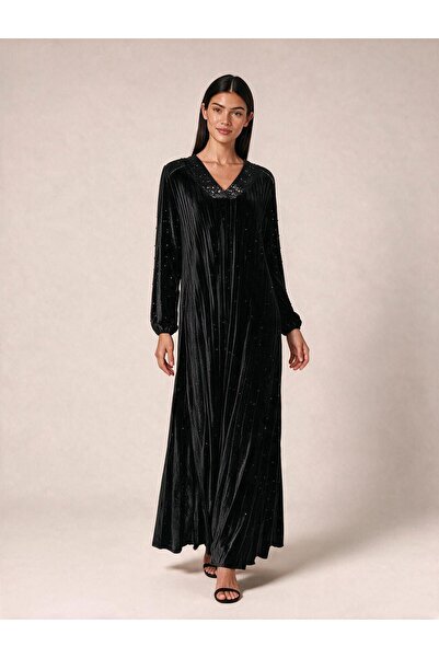 TOP CLOTHE جلابية مخمل بكسرات وتفاصيل لامعة