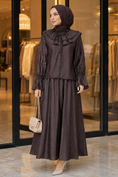 Neva Style Wide Collar Detailed Brown Hijab Suit 26082Kh