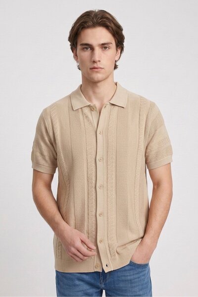 Highlander Men Relaxed Fit Textured Short Sleeve Shirt, Tan