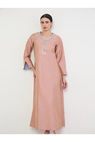 Amirah By Styli جلابية صفراء مطرزة بالزري مع ياقة مزينة بالترتر
