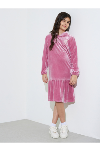 Styli Teen Girls Pink Embroidered Ruffle Details Hooded Midi Dress