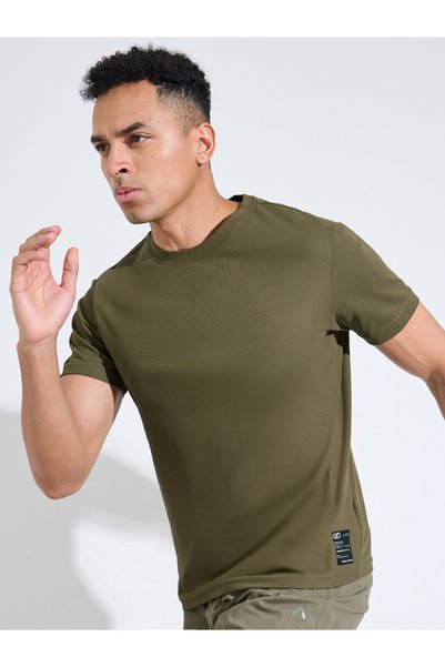 Styli Olive Solid Patchwork Detail Regular Fit Active T-Shirt