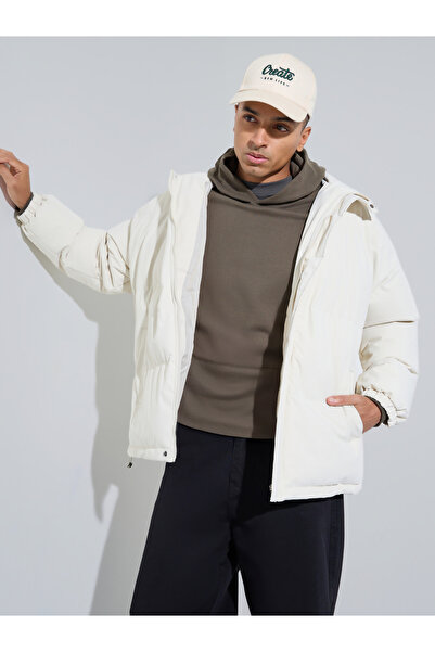 Styli White Solid Hooded Oversized Puffer Jacket