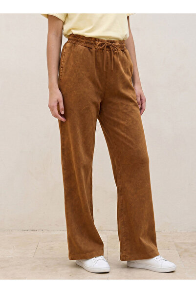 FAV STRAIGHT FIT TRACK PANTS